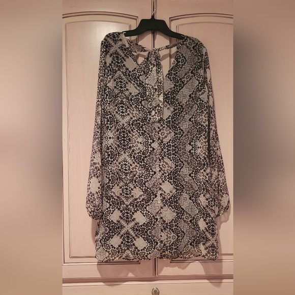 BCBG Mini Shift Dress - Picture 2 of 4